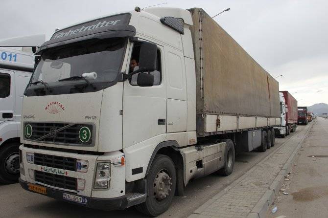 Sınır Kapısında Geçiş Rekoru: Gürbulak'ta Yoğun Trafik 4