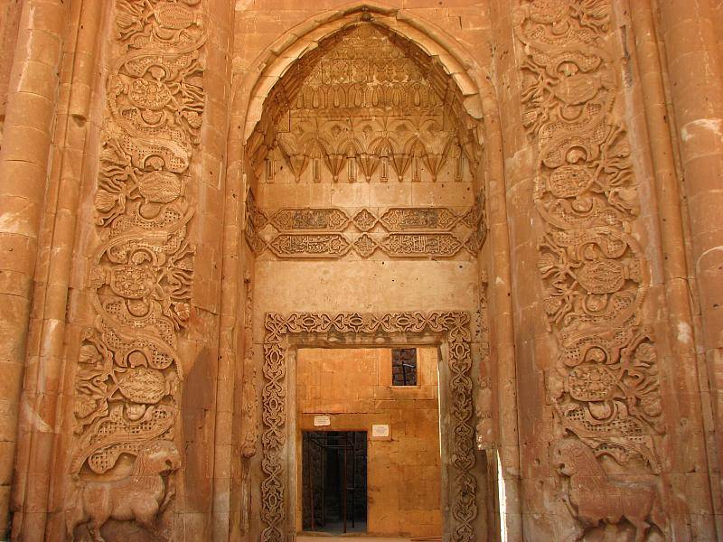 İshak Paşa Sarayı, Ramazan Bayramı'nda Ziyaretçi Akınına Uğradı 1