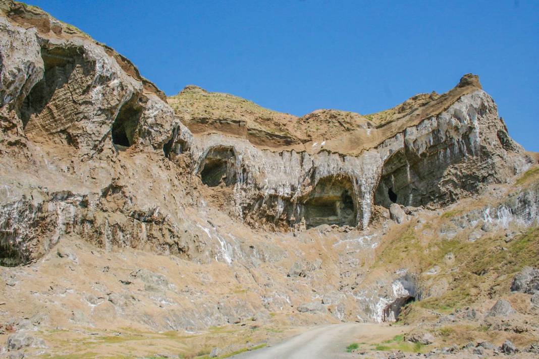 Iğdır'da Tarihi Kaleler Zenginliği: Gizem ve Savunmanın İzleri 4