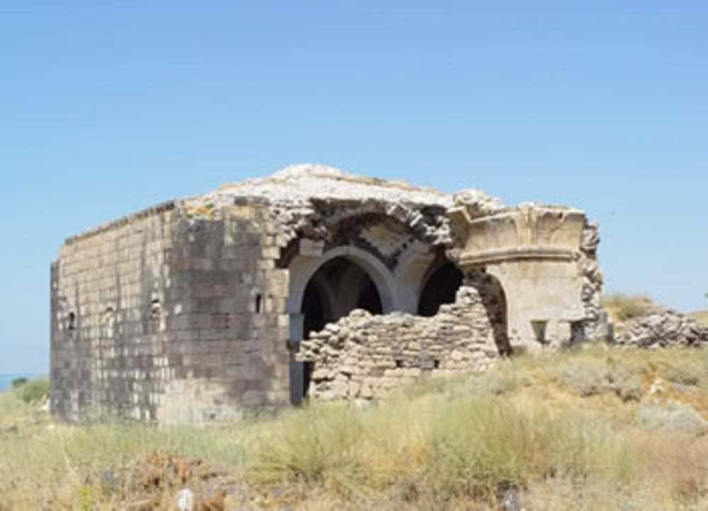 Van Gölü'ndeki Saklı Miras: Adır Adası Manastırı 1