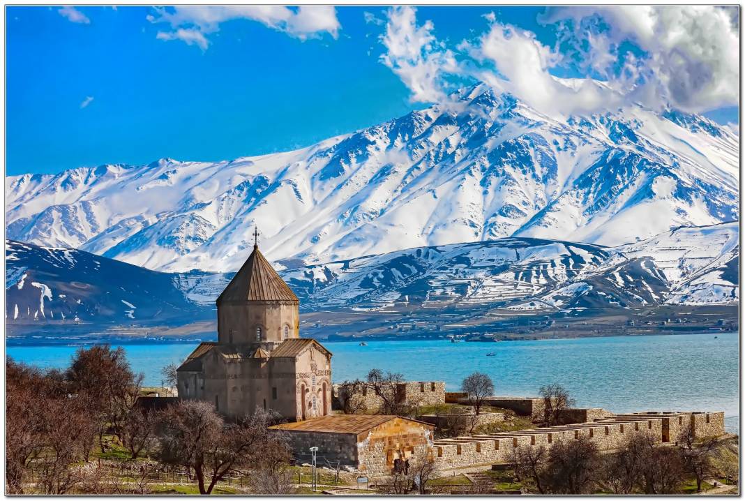 Akdamar Adası'nın Efsanevi Aşk Hikayesi 5