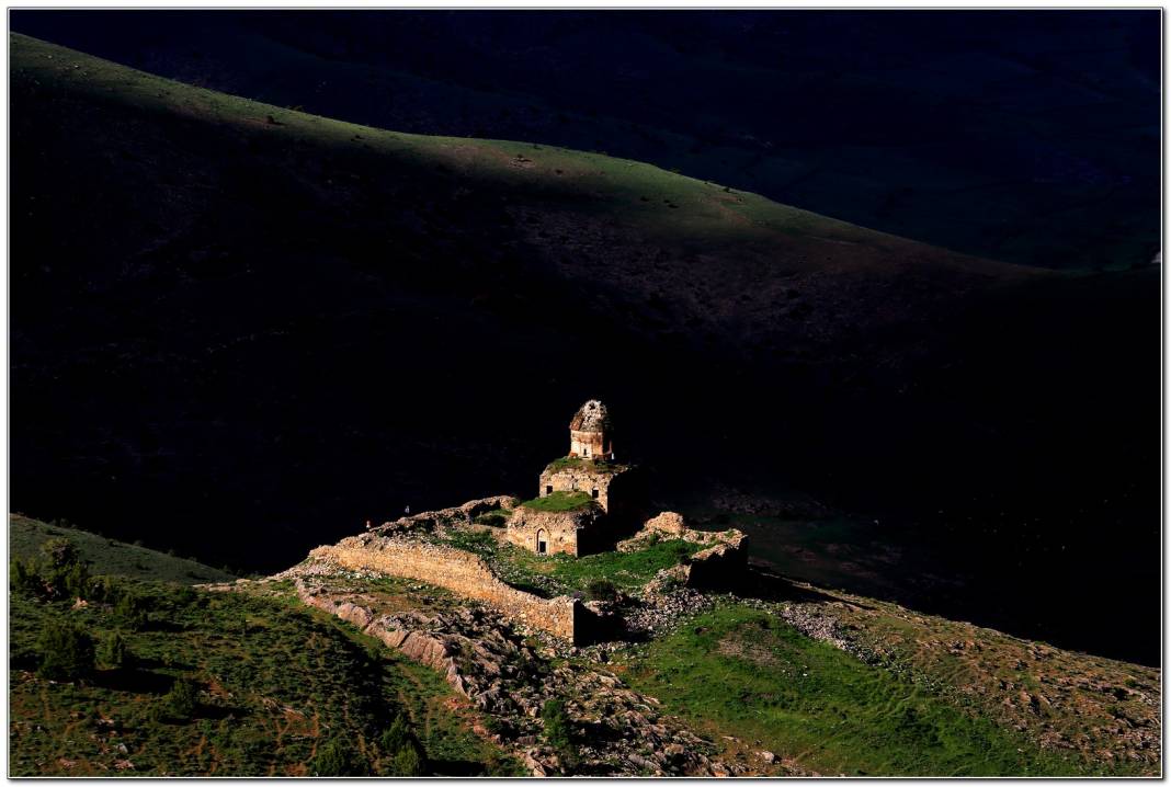 Akdamar Adası'nın Efsanevi Aşk Hikayesi 9