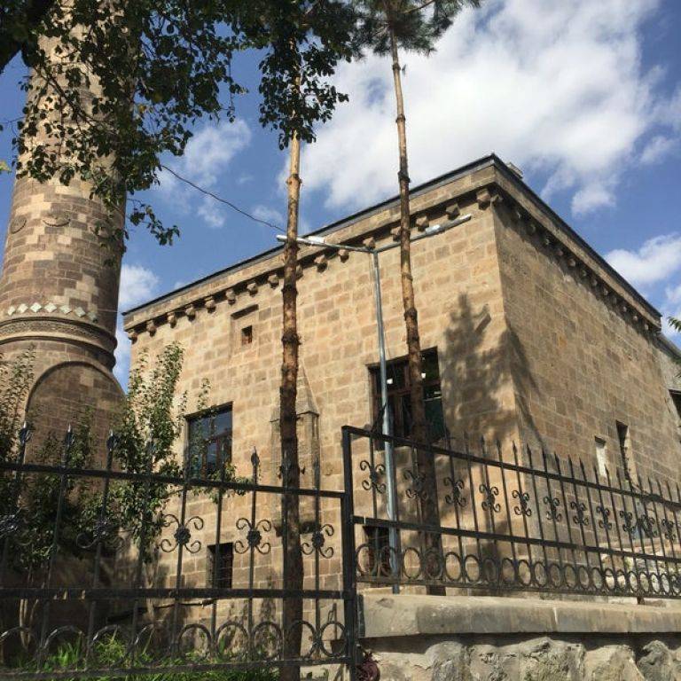 Bitlis’in Tarihi İncisi: Gökmeydan Camii 2