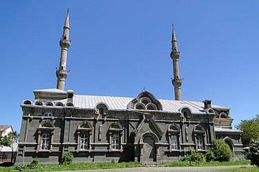 Baltık Mimarisi ile İslam Kültürünün Buluşma Noktası: Fethiye Camii 1