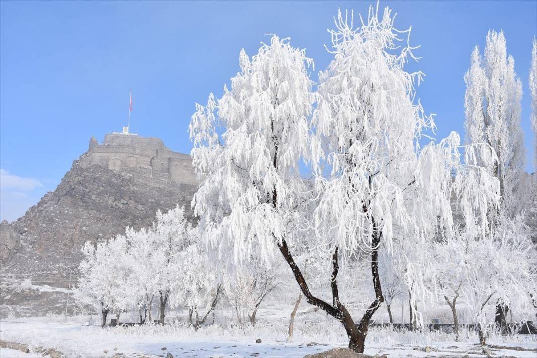 Geçmişin İzleri, Geleceğin Mirası: Kars'ın Tarihi Kaleleri 3