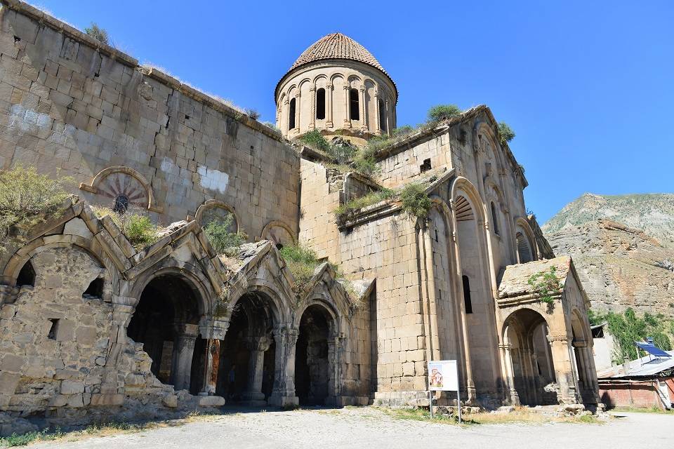 Erzurum'un Tarihi ve Sanatsal Mirası: Öşvank Kilisesi 1