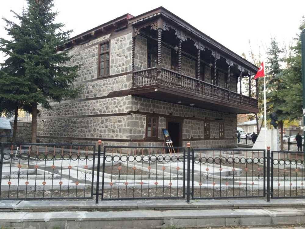 Kars'ın Tarihi Mirası: Gazi Ahmet Muhtar Paşa Konağı 2