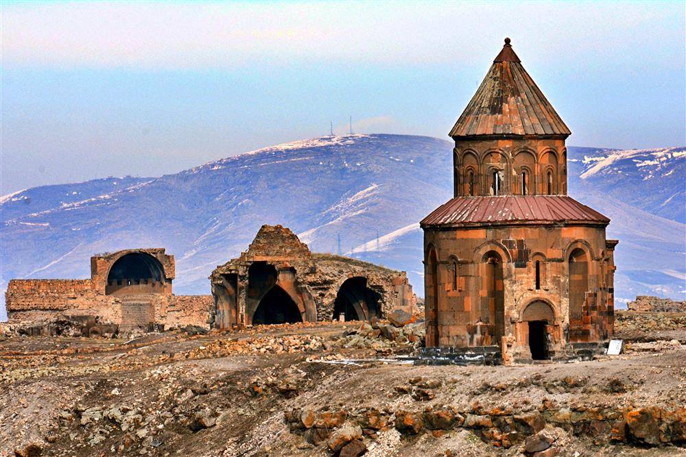 Ani Örenyeri'nin Tarihi İncisi: Abughamrents Kilisesi 1