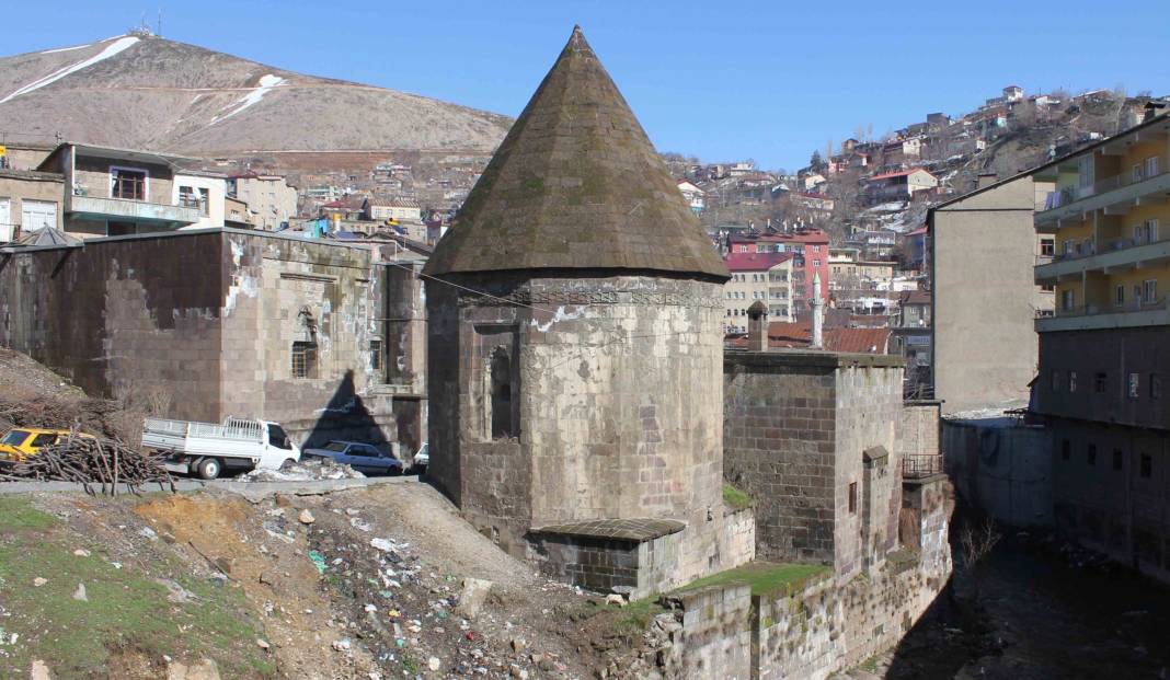 Bitlis’in Tarihi İncisi: Memi Dede Mescidi 2