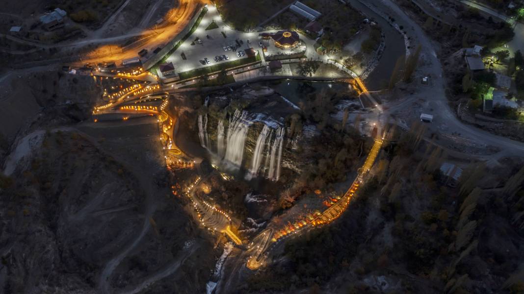 Erzurum'un Doğal Harikası: Tortum Şelalesi 4