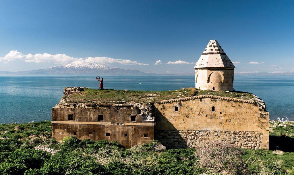 Van Gölü'nün İncisi: Çarpanak Kilisesi 2