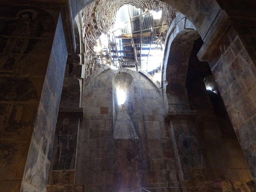 Van’ın Tarihi Hazinesi: Yedi Kilise (Warak Wank) Manastırı 5