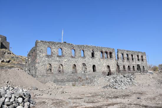 Kars'ın Tarihi İncileri: Beylerbeyi ve Selçuklu Sarayları 4