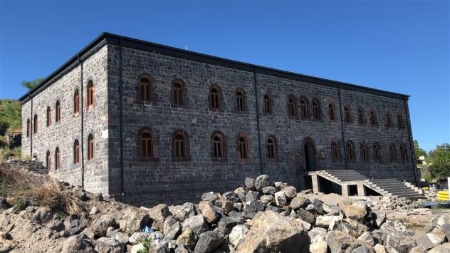 Kars'ın Tarihi İncileri: Beylerbeyi ve Selçuklu Sarayları 7