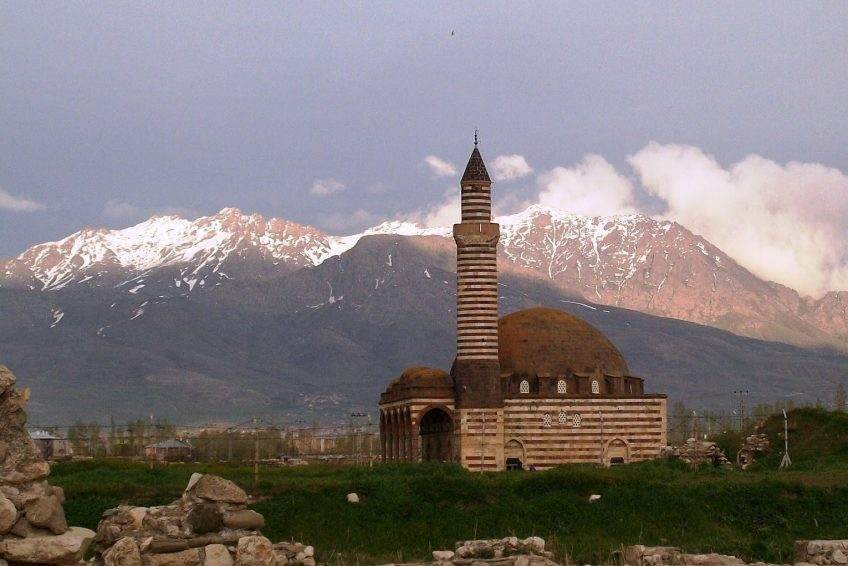 Van’ın Tarihi Mirası Yeniden Canlanıyor 4