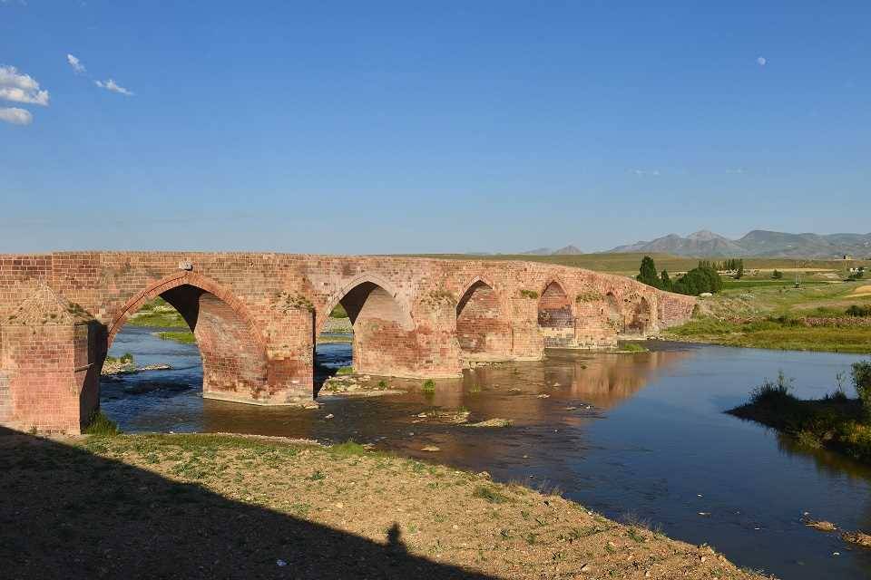 Erzurum'un Tarihi Mirası: Çobandede Köprüsü 2