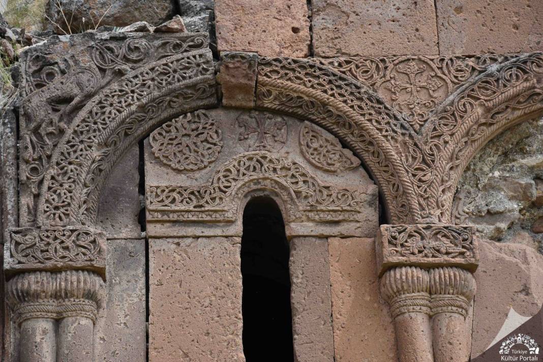 Ani Ören Yeri'nin Gizemli Yapısı: Rahibeler Manastırı 3