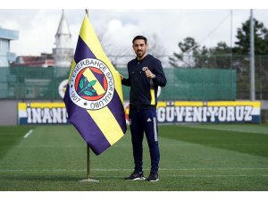 İrfan Can Kahveci: “Hayalimdeki takımda şampiyon olmak benim için daha güzel bir şey”