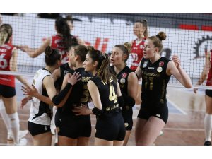 Sultanlar Ligi: Çan Gençlik Kale Spor: 0 - VakıfBank: 3