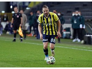 Fenerbahçe’de Caner Erkin idmana çıktı