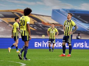 Fenerbahçe bu sezon 6 mağlubiyet ile rekor kırdı