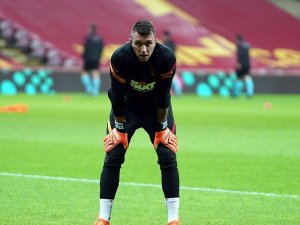 Galatasaray, Fernando Muslera’nın sözleşmesini 2024 yılına uzattı