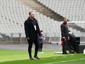 Süper Lig: Fatih Karagümrük: 1 - Hes Kablo Kayserispor: 0 (İlk yarı)