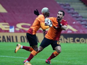 Galatasaray evinde 11 maç sonra kaybetti