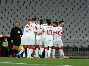 2022 FIFA Dünya Kupası Avrupa Elemeleri: Türkiye: 1 - Hollanda: 0 (Maç devam ediyor)