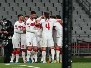 2022 FIFA Dünya Kupası Elemeleri: Türkiye: 2 - Hollanda: 0 (İlk yarı)