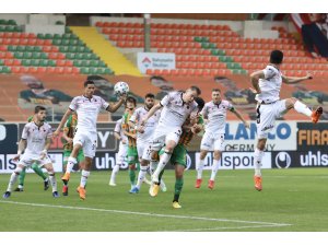 Süper Lig: Aytemiz Alanyaspor: 1 - Gençlerbirliği: 2 (Maç sonucu)