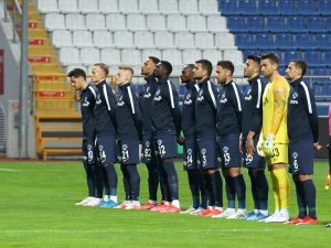 Süper Lig: Kasımpaşa: 1 - Beşiktaş: 0 (Maç devam ediyor)