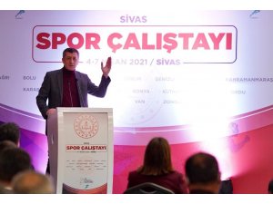 Milli Eğitim Bakanı Selçuk, Sivas’ta Spor Çalıştayı’na katıldı
