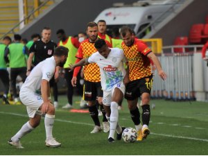 Süper Lig: Göztepe: 2 - Çaykur Rizespor: 0 (Maç sonucu)