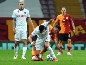 Süper Lig: Galatasaray: 1 - Trabzonspor: 1 (Maç sonucu)