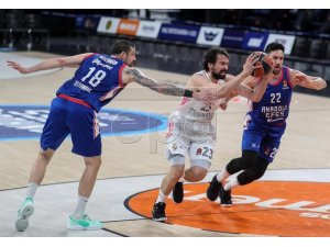 THY Euroleague: Anadolu Efes: 91 - Real Madrid: 68