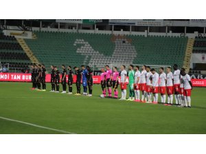 Süper Lig: Yukatel Denizlispor: 0 - Sivasspor: 0 (Maç devam ediyor)