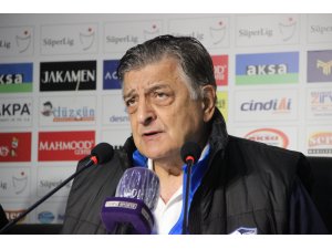 Yılmaz Vural: “Fenerbahçe maçına odaklanmalıyız”