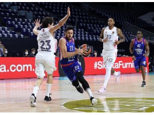 Anadolu Efes, Final-Four için parkede