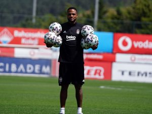 Cyle Larin: “İnşallah şampiyon olacağız”