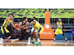 Pota derbisini Fenerbahçe farklı kazandı