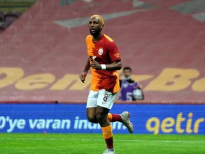 Ryan Babel 5. golünü attı