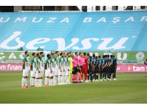 Süper Lig: Konyaspor: 0 - Trabzonspor: 0 (İlk yarı)