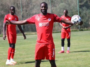 Sivasspor’dan Yatabare kararı