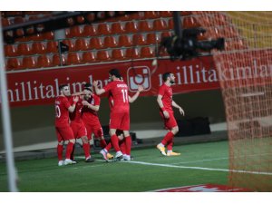 Hazırlık maçı: Türkiye: 2 - Azerbaycan: 1 (İlk yarı)