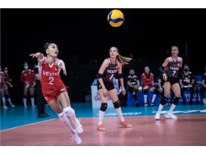 Filenin Sultanları Japonya’ya 3-1 mağlup oldu