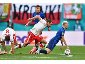 EURO 2020 E Grubu: Polonya: 1 - Slovakya: 2