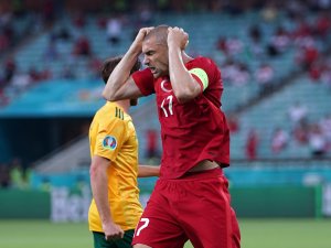 EURO 2020 Avrupa Şampiyonası: Türkiye: 0 - Galler: 1 (İlk yarı)