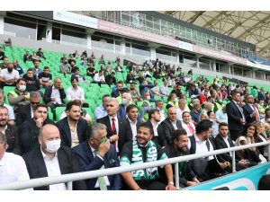 Sakaryaspor’un yeni başkanı Cumhur Genç oldu