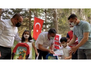 Göçmen çocuklar kendileri için düzenlenen etkinlikte doyasıya eğlendi